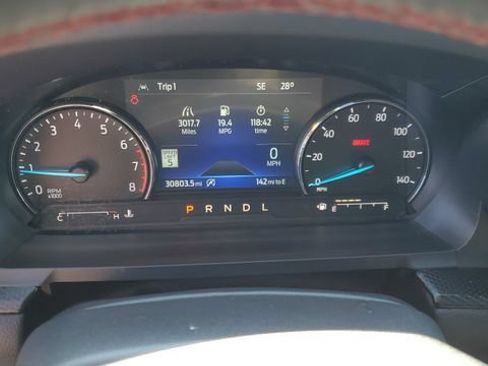 Used 2023 Ford Explorer ST-Line w/ Class IV Trailer Tow Package AWD/4WD image 13