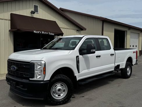 Used 2024 Ford F250 XL w/ FX4 Off-Road Package AWD/4WD image 1