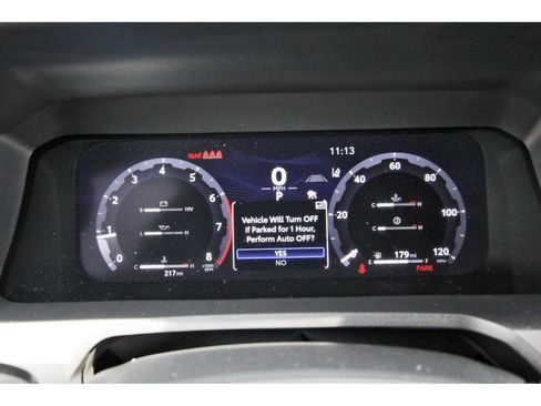 Used 2025 Toyota Tacoma TRD Sport AWD/4WD image 14