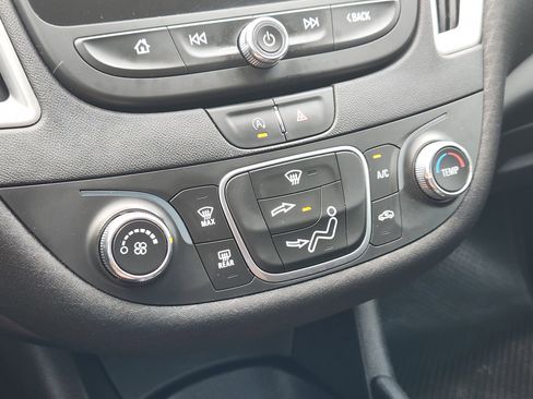 Used 2020 Chevrolet Malibu RS FWD image 20