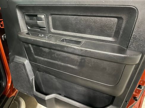 Used 2013 RAM 1500 ST w/ SXT Appearance Group AWD/4WD image 18
