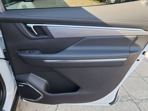 New 2026 Buick Enclave Preferred w/ Power Package FWD image 40