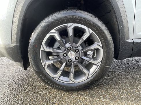 New 2026 GMC Terrain Elevation w/ Elevation Premium Package image 32