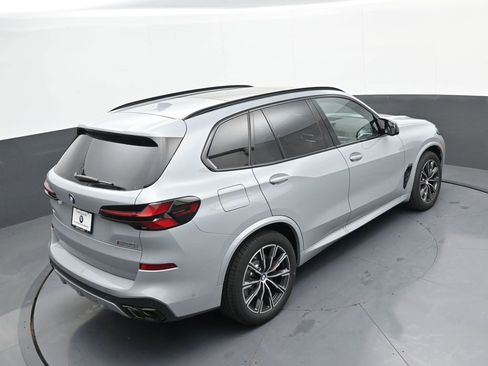 New 2026 BMW X5 M60i w/ Climate Comfort Package AWD/4WD image 35
