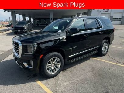 Used 2021 GMC Yukon SLT w/ SLT Premium Package