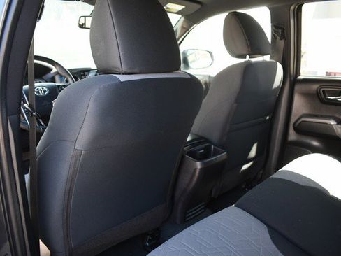 Used 2023 Toyota Tacoma TRD Off-Road image 21