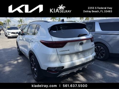 Certified 2022 Kia Sportage SX FWD image 3