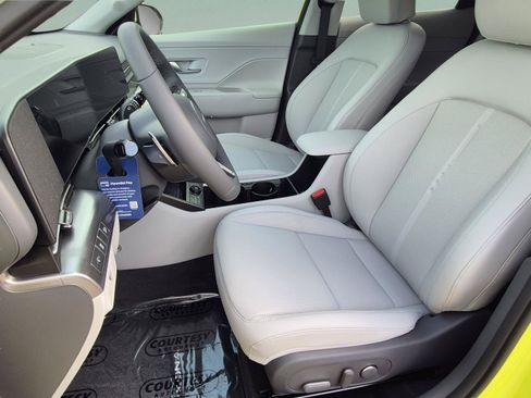 New 2026 Hyundai Kona Limited FWD image 19