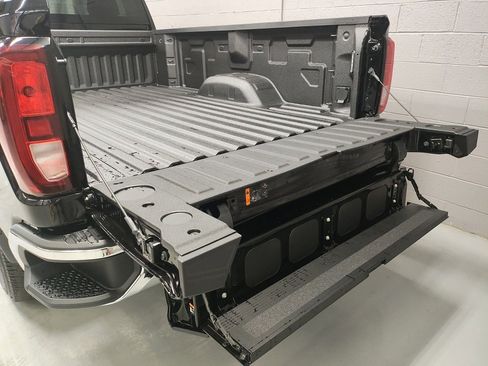 New 2025 GMC Sierra 2500 Pro w/ Convenience Package image 20