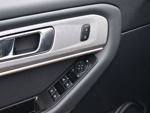 New 2026 Ford Explorer Active image 14