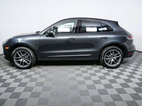 Used 2026 Porsche Macan AWD/4WD image 2