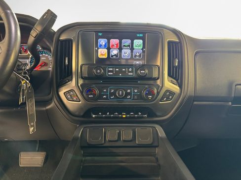 Used 2018 Chevrolet Silverado 1500 LTZ Z71 w/ Centennial Edition AWD/4WD image 22