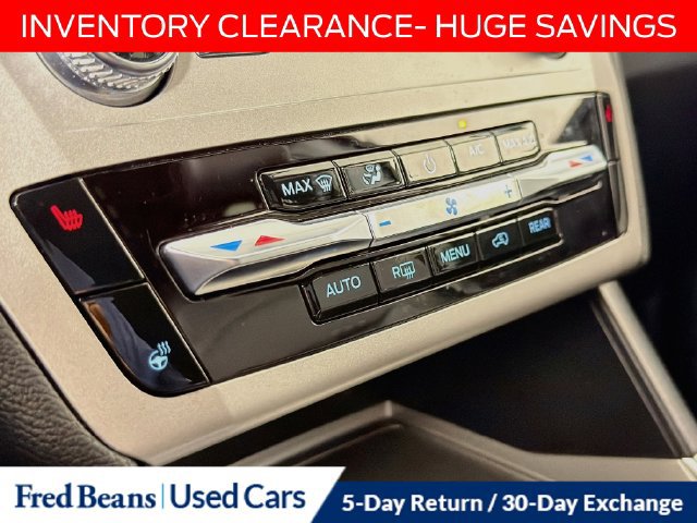 Used 2023 Ford Explorer XLT w/ Equipment Group 202A AWD/4WD image 21