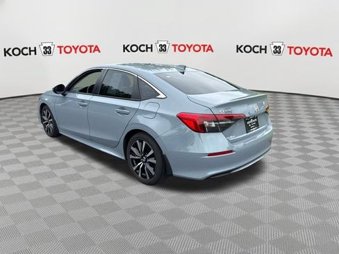 Used 2023 Honda Civic EX image 6