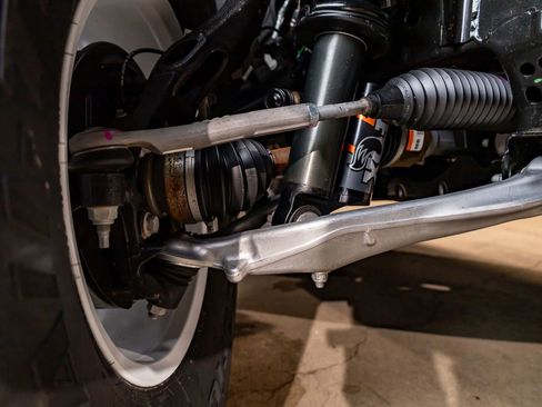 Used 2025 Ford Bronco Stroppe Edition image 12