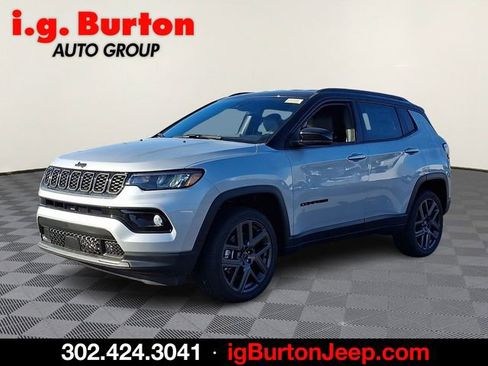 New 2026 Jeep Compass Limited image 2