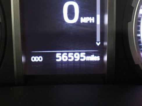 Used 2022 Toyota 4Runner TRD Off-Road Premium image 39