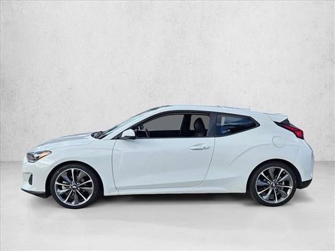 Used 2019 Hyundai Veloster 2.0 Premium image 9