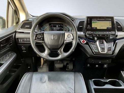Used 2023 Honda Odyssey Elite image 5