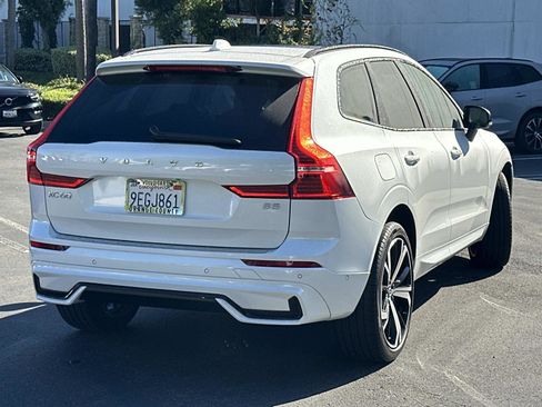 Certified 2023 Volvo XC60 B5 Ultimate image 4