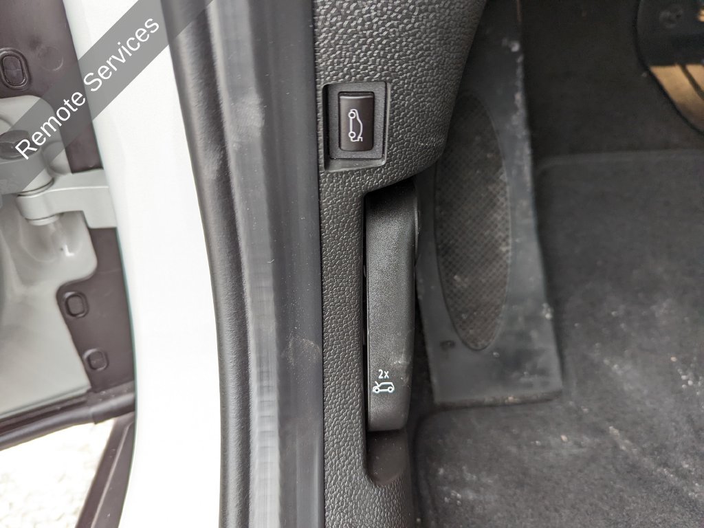 Used 2022 MINI Cooper SE FWD image 18