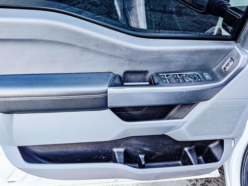 Used 2023 Ford F350 XLT w/ FX4 Off-Road Package image 21