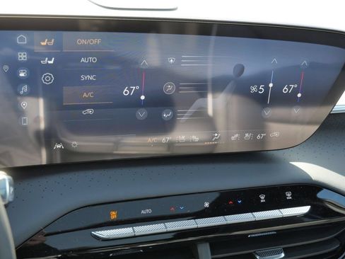 New 2026 Buick Enclave Avenir w/ Super Cruise Package AWD/4WD image 50