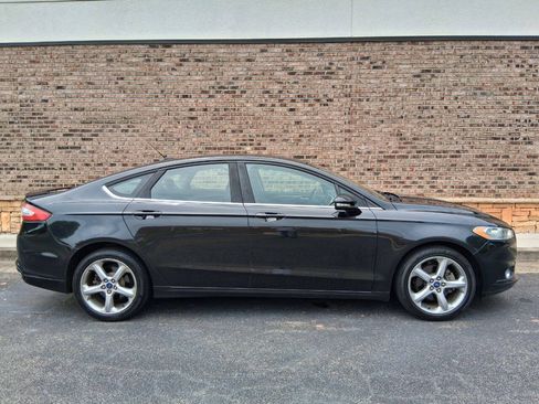 Used 2015 Ford Fusion SE w/ Equipment Group 201A AWD/4WD image 6