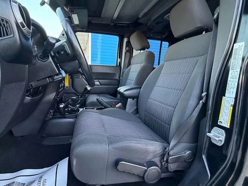 Used 2012 Jeep Wrangler Unlimited Sport image 11