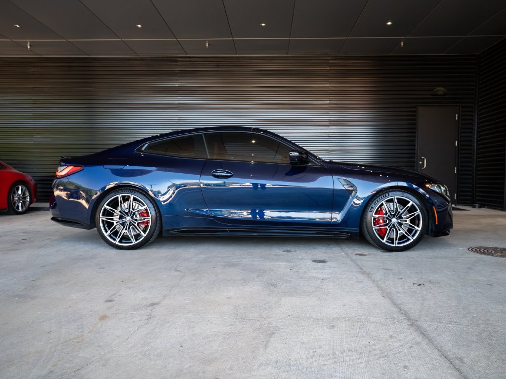 Used 2021 BMW M4 Competition w/ Executive Package RWD image 8