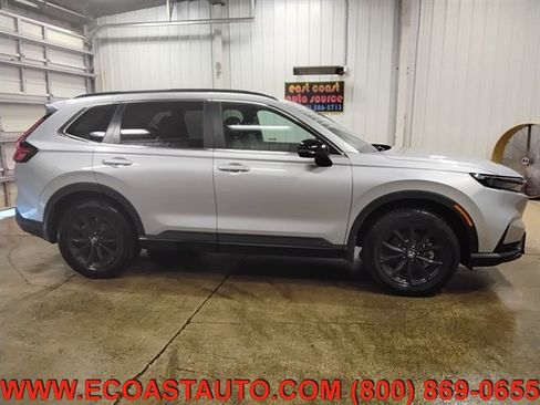 Used 2025 Honda CR-V Sport-L image 2