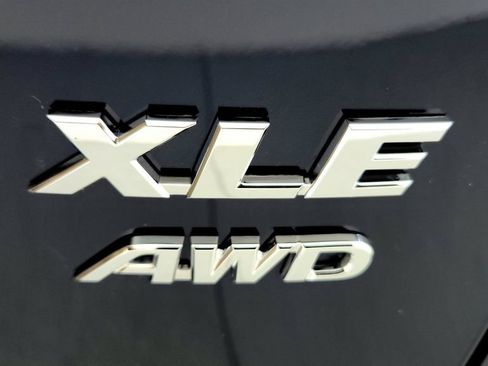 Used 2025 Toyota RAV4 XLE w/ Convenience Package AWD/4WD image 14