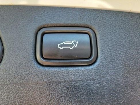 Used 2017 Hyundai Tucson Sport FWD image 8