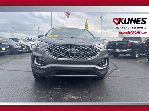 Used 2024 Ford Edge SEL image 13