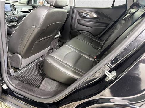 Used 2024 GMC Terrain SLT AWD/4WD image 21