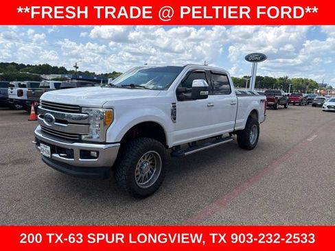 Used 2017 Ford F250 Lariat w/ Lariat Ultimate Package AWD/4WD image 3