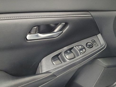 Used 2022 Nissan Sentra SV w/ Trunk Package FWD image 27