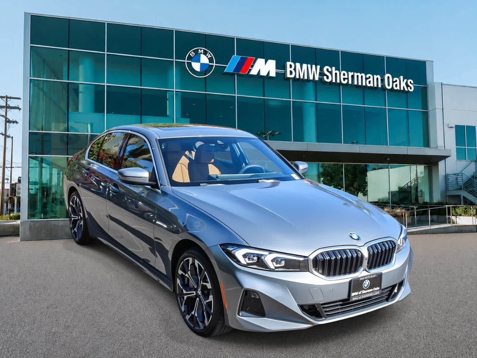 Used 2026 BMW 330i Sedan w/ Convenience Package RWD image 6
