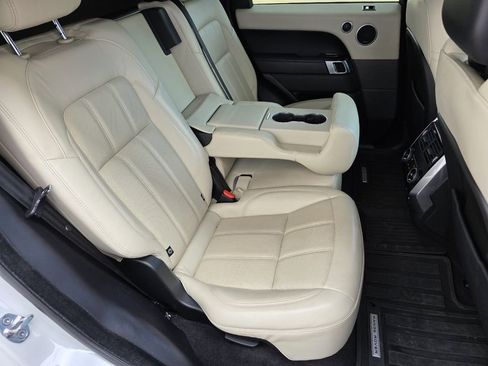 Used 2020 Land Rover Range Rover Sport HSE Dynamic image 30