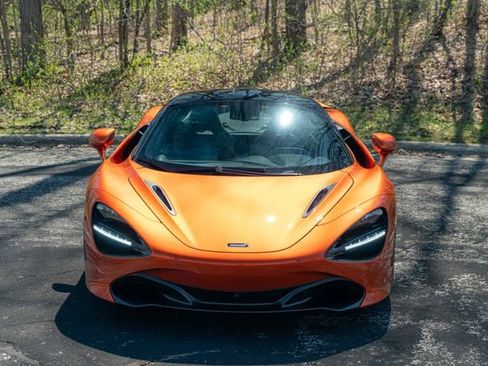 Used 2018 McLaren 720S RWD image 27