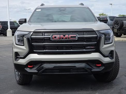 New 2026 GMC Terrain AT4 w/ Technology Package II AWD/4WD image 17