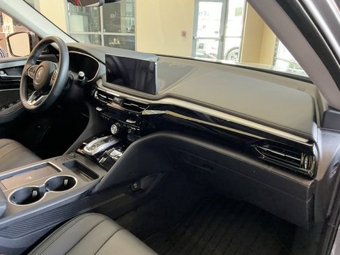 Certified 2025 Acura MDX SH-AWD image 22