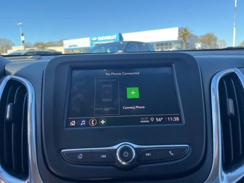 Used 2023 Chevrolet Equinox LT image 25