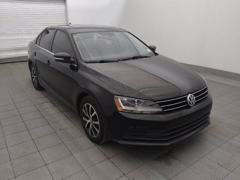 Used 2017 Volkswagen Jetta SE FWD image 13