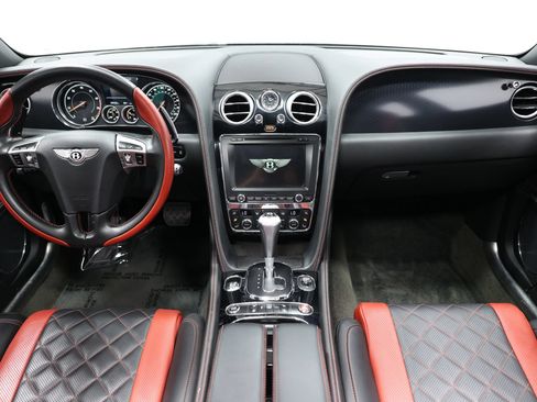 Used 2017 Bentley Flying Spur S W12 AWD/4WD image 44