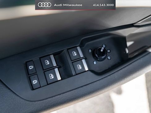 Used 2025 Audi A6 2.0T Premium w/ Convenience Plus Package AWD/4WD image 20