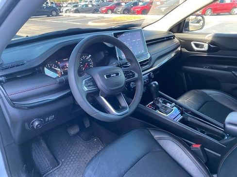 Used 2022 Jeep Compass Trailhawk image 14