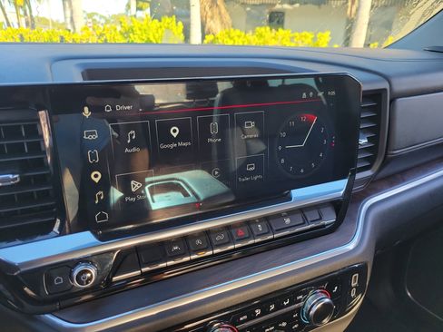 Used 2025 GMC Sierra 1500 SLT RWD image 23