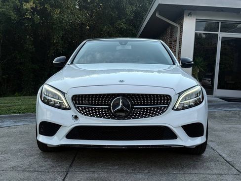 Used 2019 Mercedes-Benz C 300 4MATIC Sedan image 2
