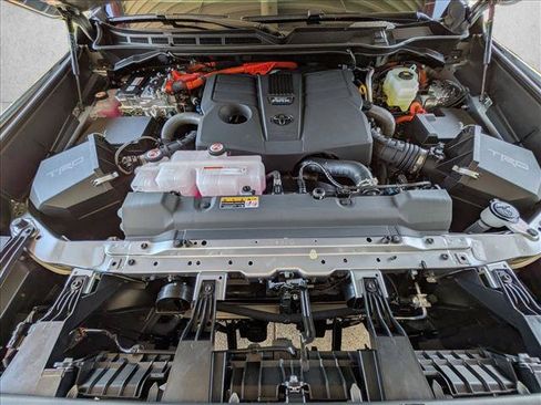 New 2026 Toyota Sequoia Platinum AWD/4WD image 17